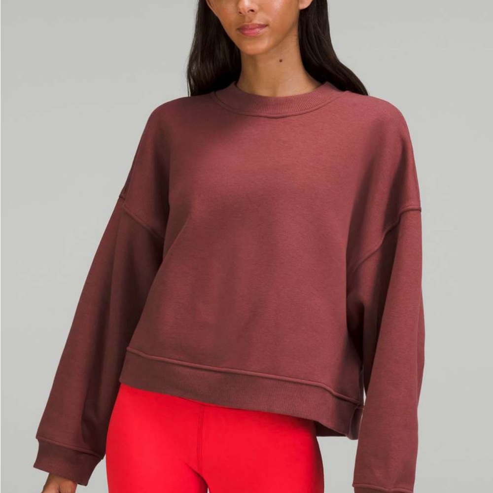 Lululemon Perfectly Oversized Crew
Smoky Red NWT size 6